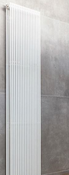 FAT VERTICAL Grzejnik pionowy 34.5x145 biały mat 677W