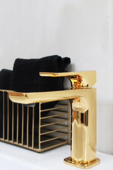 BELVERDE Bateria umywalkowa stojąca złota