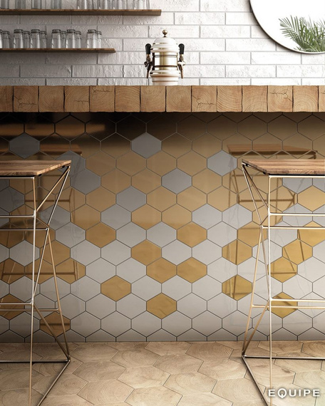 METALLIC BENZENE Płytka ceramiczna 10.8x12.4 złota połysk