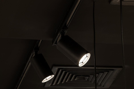 TRACKER XL oprawa do szynoprzewodu czarna