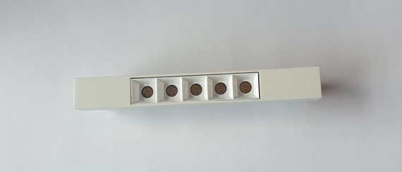 DOTS Oprawa magnetyczna biała